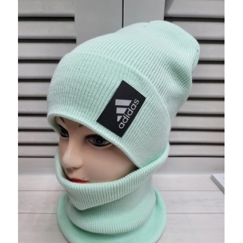 Комплект шапка+снуд мятный Adidas, зима.