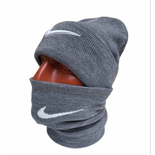 Комплект шапка+снуд серый Nike, двойная вязка.